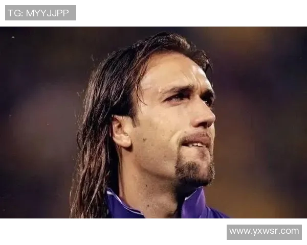 身高184的足球明星如何在绿茵场上展现超凡魅力与实力