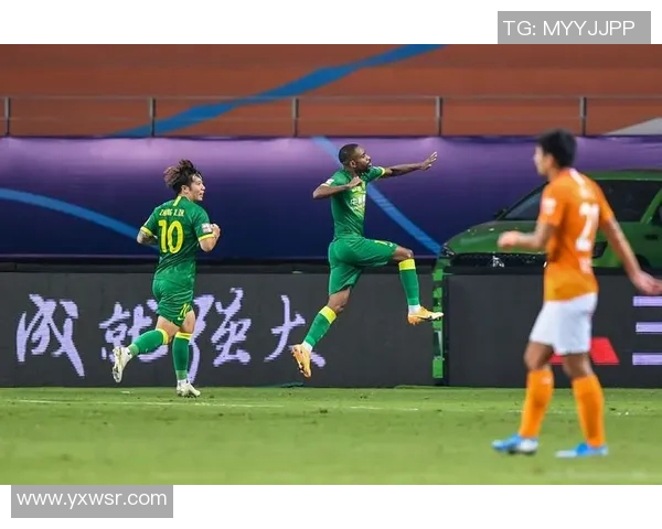 武汉卓尔迎战江苏队全力争胜展现球队实力与拼搏精神 武汉卓尔迎战江苏队全力争胜展现球队实力与拼搏精神